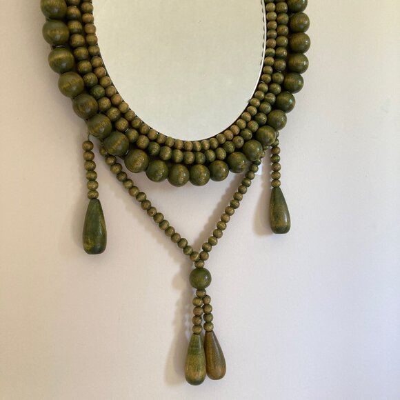 VTG Green Wooden Beads Tassels Frame Oval Mirror Boho Wall Hanging Cottagecore - Picture 6 of 17